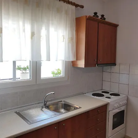 Apartment Methexis